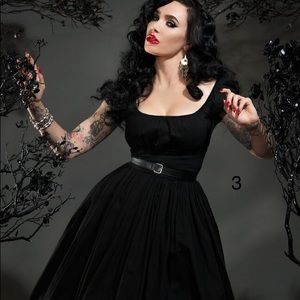 Pinup Couture Jenny Skirt With Pockets!